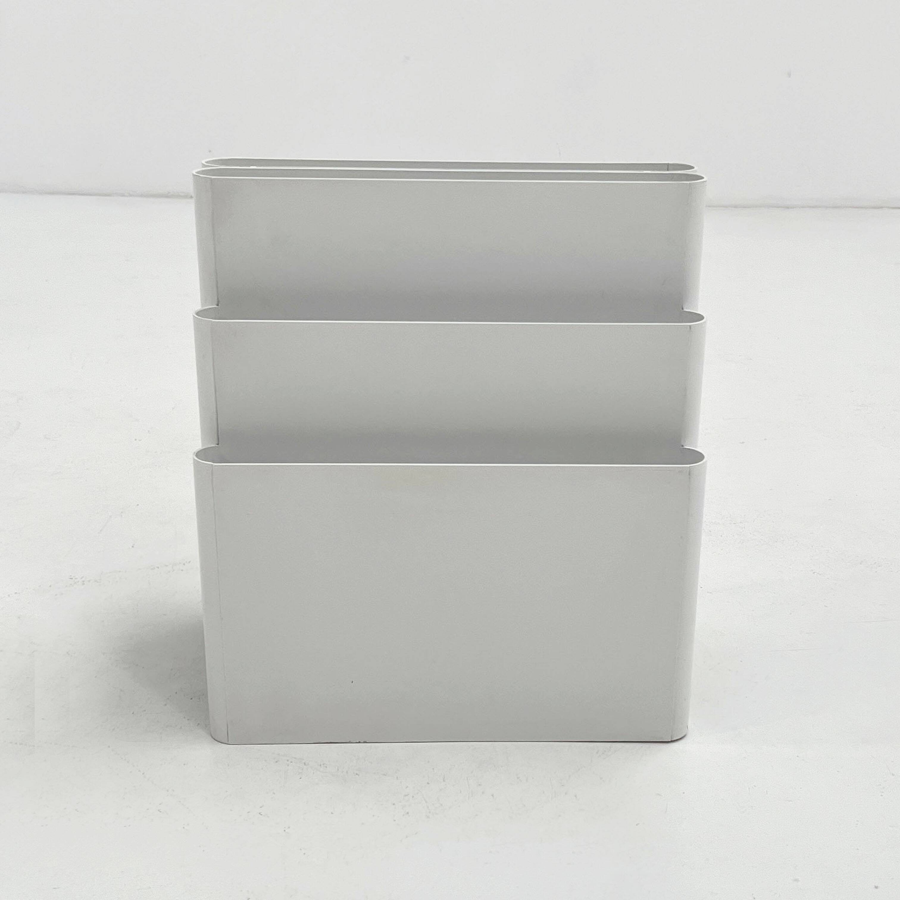 White magazine rack by Giotto Stoppino for Kartell, 1970
