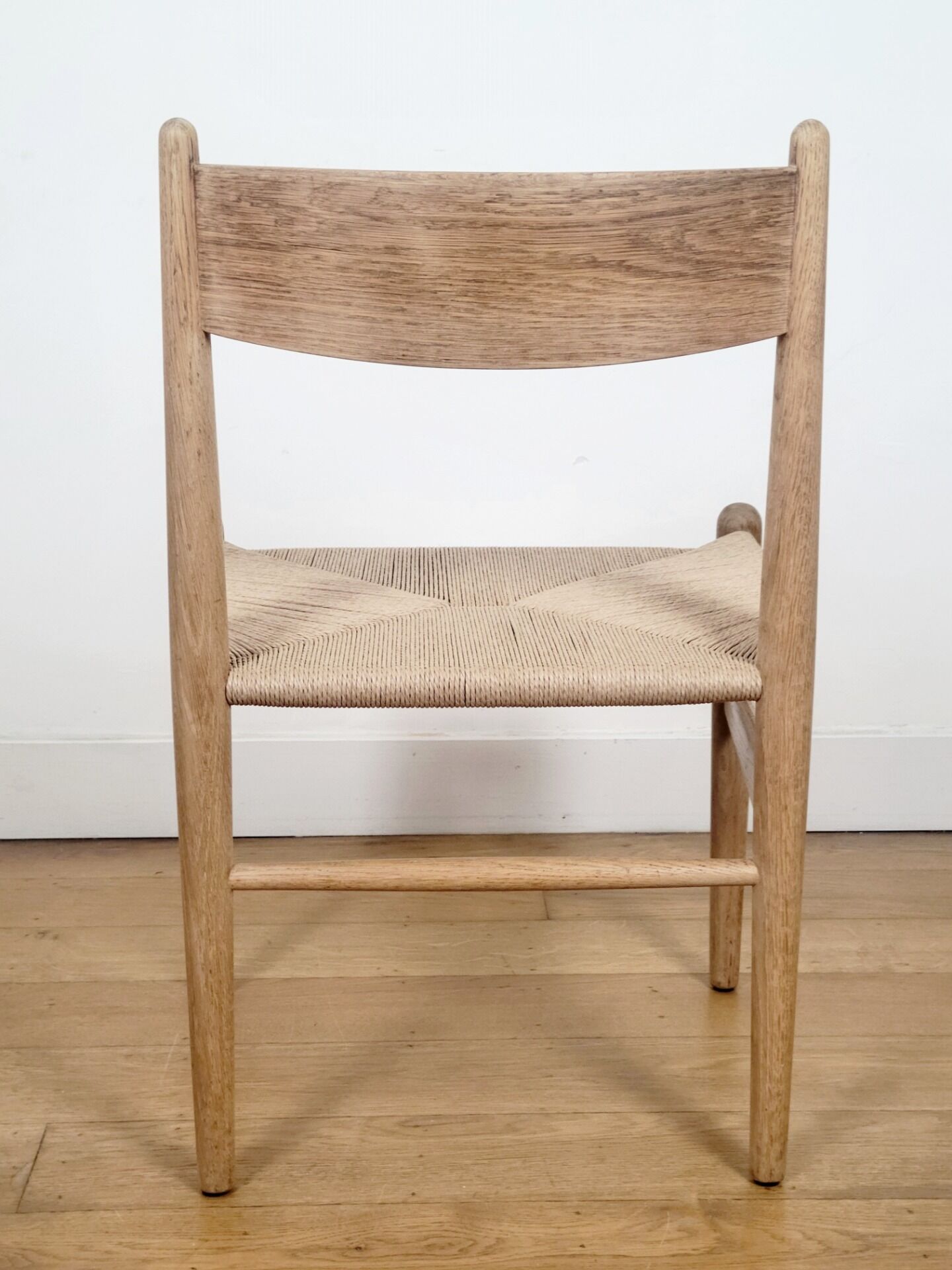 Set of 2 Hans J. Wegner CH36 dining chairs for Carl Hansen & Søn in solid oak