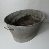 Old basin bath galvanized zinc oval