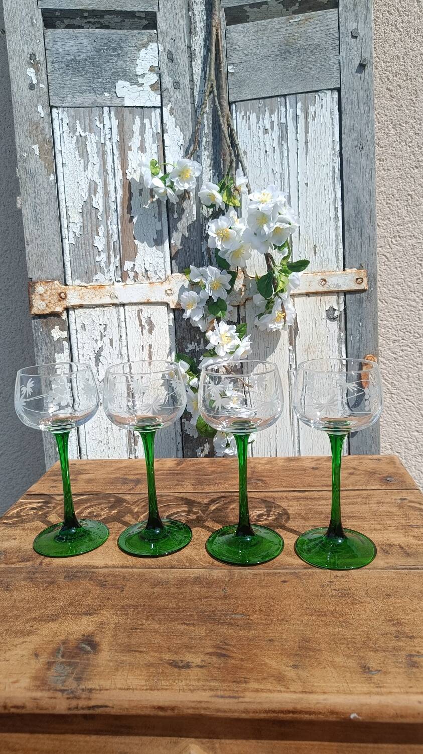 Antique engraved glasses from Alsace