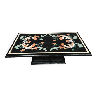 Coffee table in Pietra Dura technique.