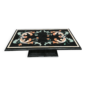 Coffee table in Pietra Dura technique.