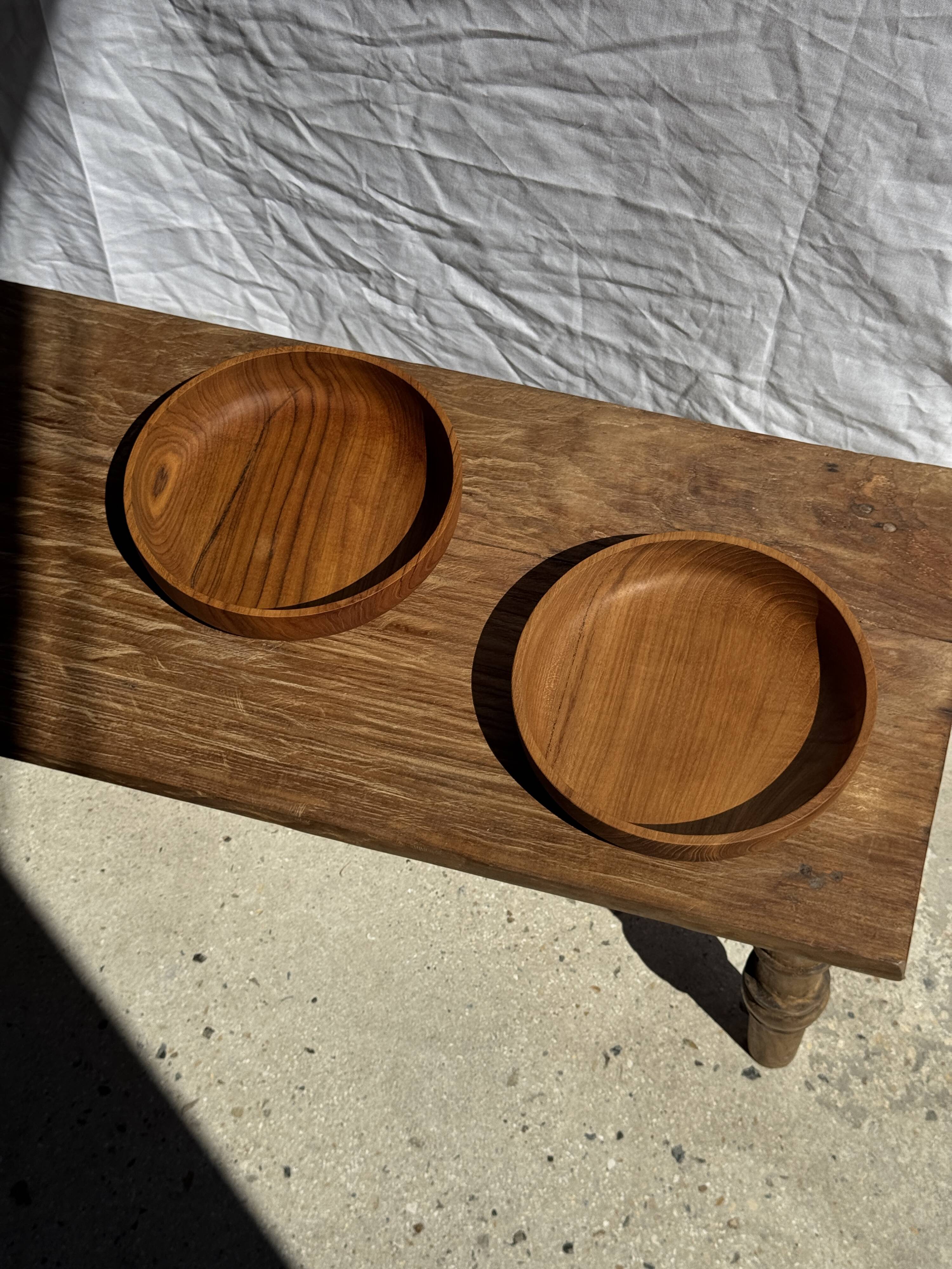 Bowl, cut or presentation plate in solid teak D25 H5.5