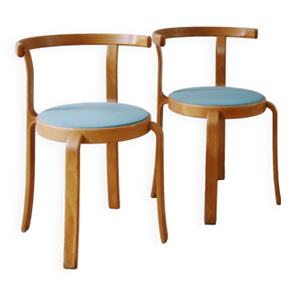 Pair of Magnus Olesen chairs made in Denmark