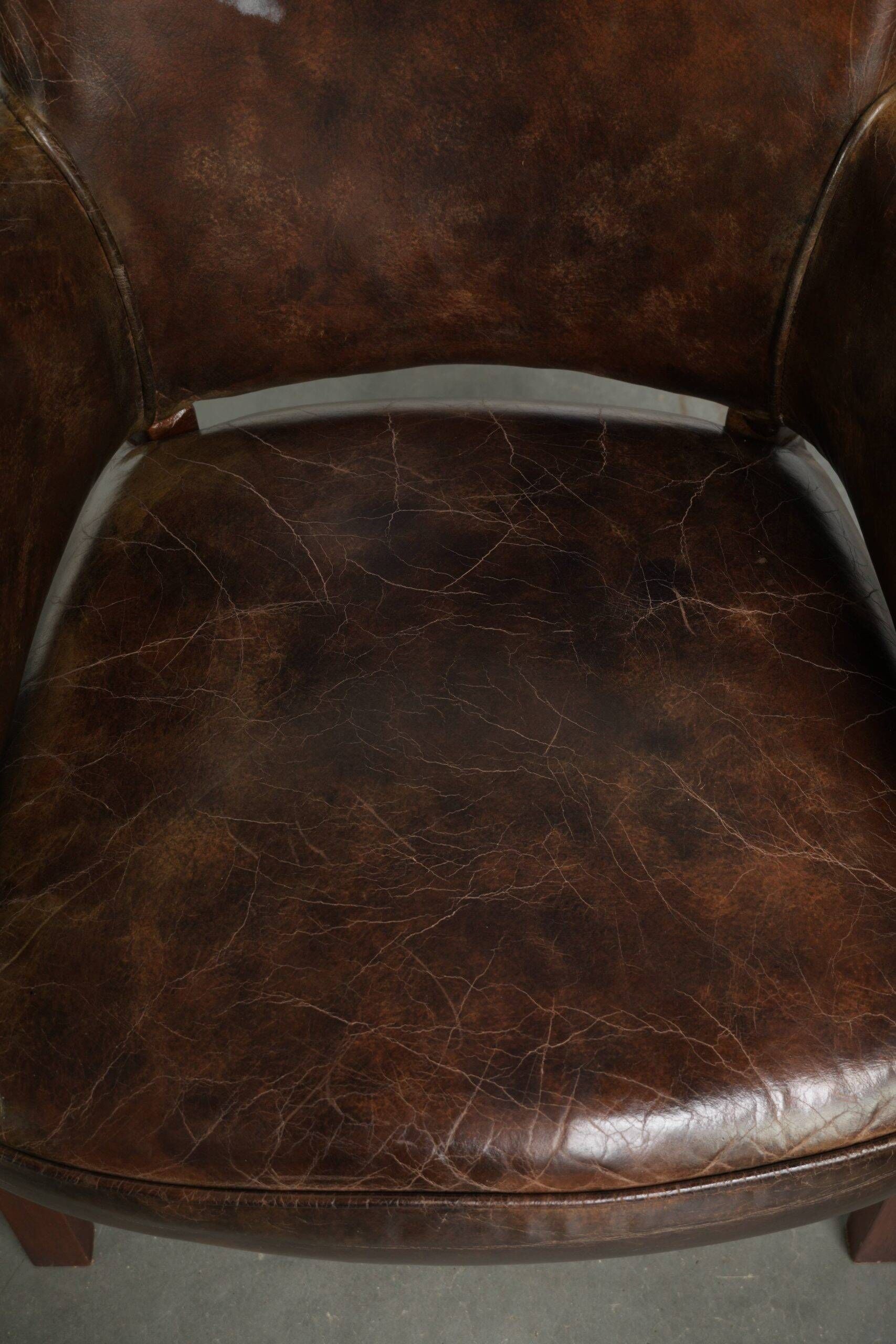 Characterful set of 6 cowhide dining chairs made of grained leather