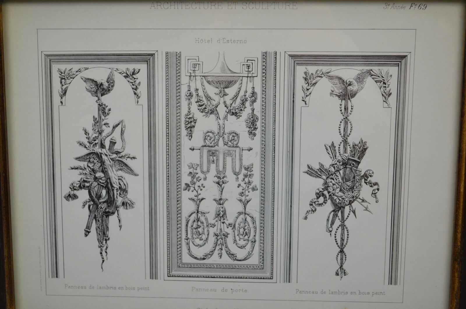 Room framed under glass "architecture and sculpture Louis XVI"