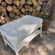 Table basse osier vintage blanche