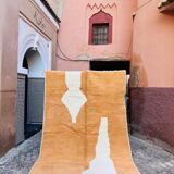 Handmade pure wool rug, size 100 x 200 cm.