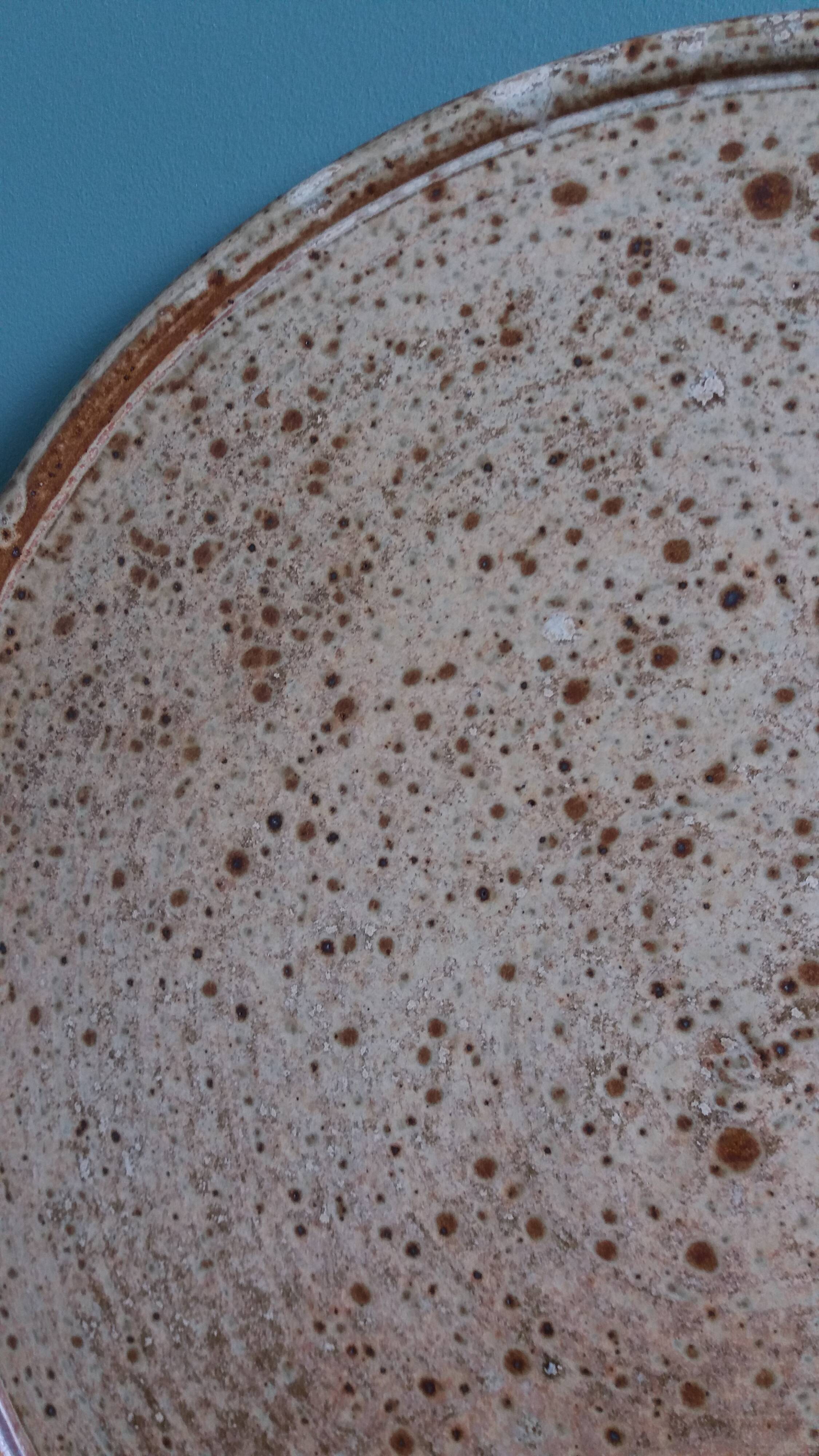 Puisaye sandstone tray signed Jean-Pierre Prud’homme