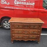 Commode époque Louis XV en chêne