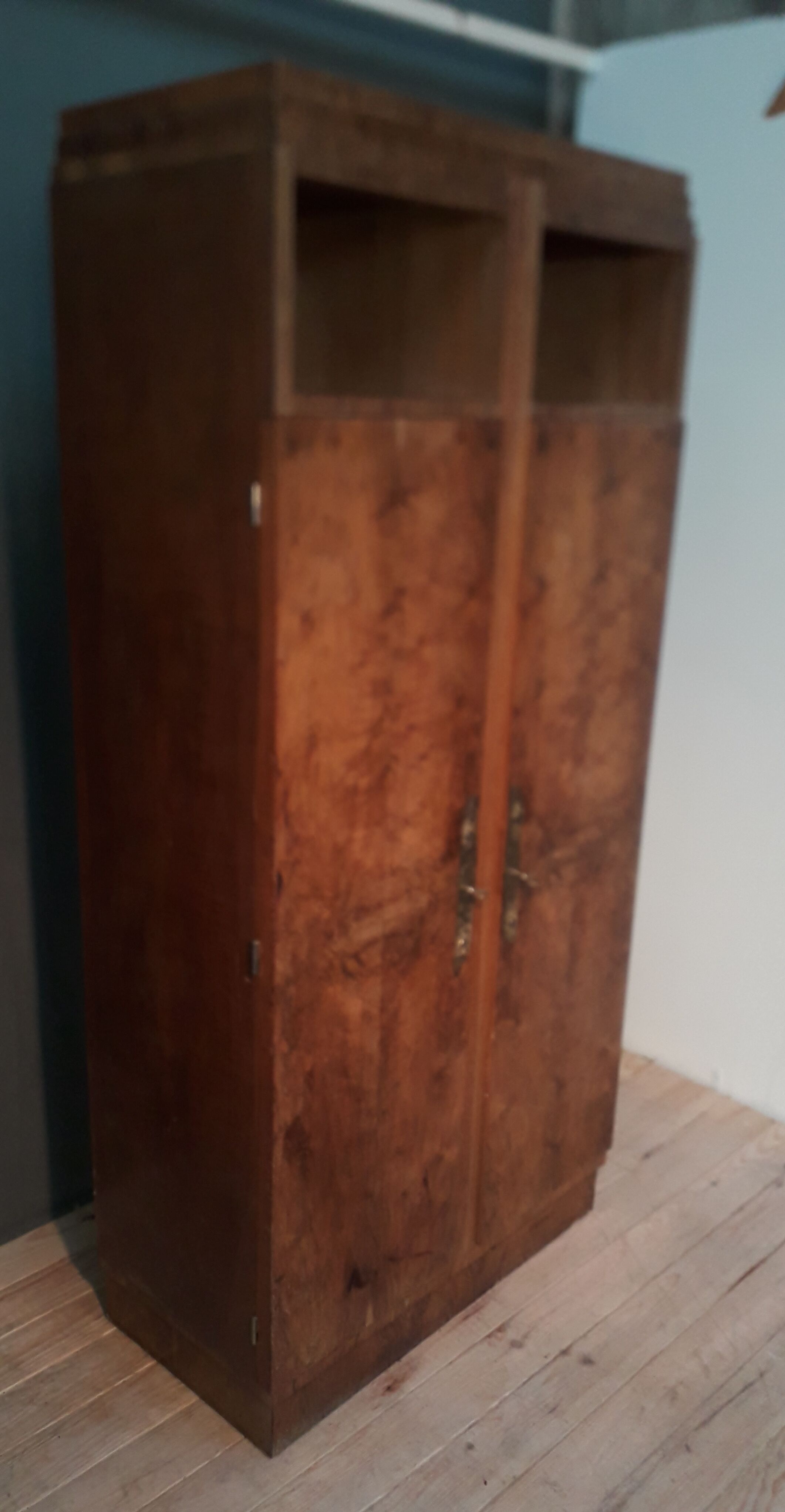 2-door cabinet from the 1930