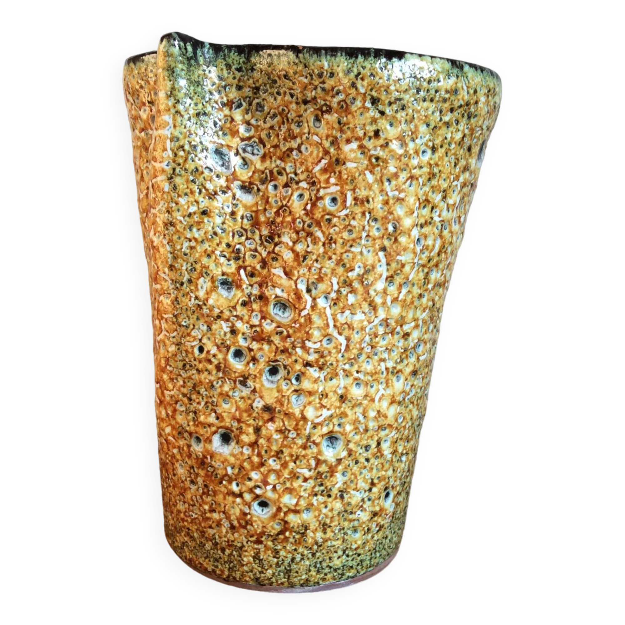 Ceramic vase
