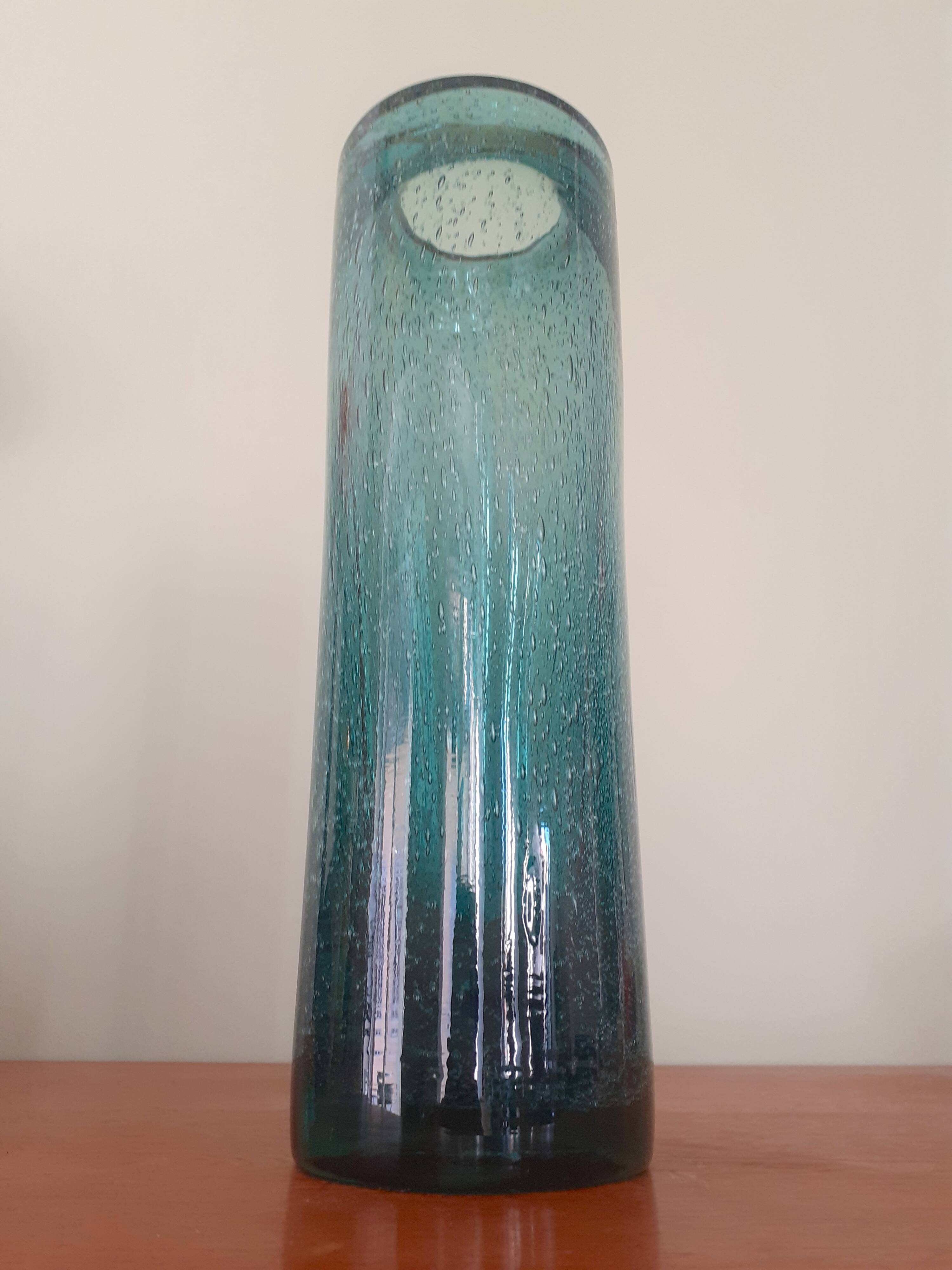 Vase rouleau vintage en verre soufflé de Bendor