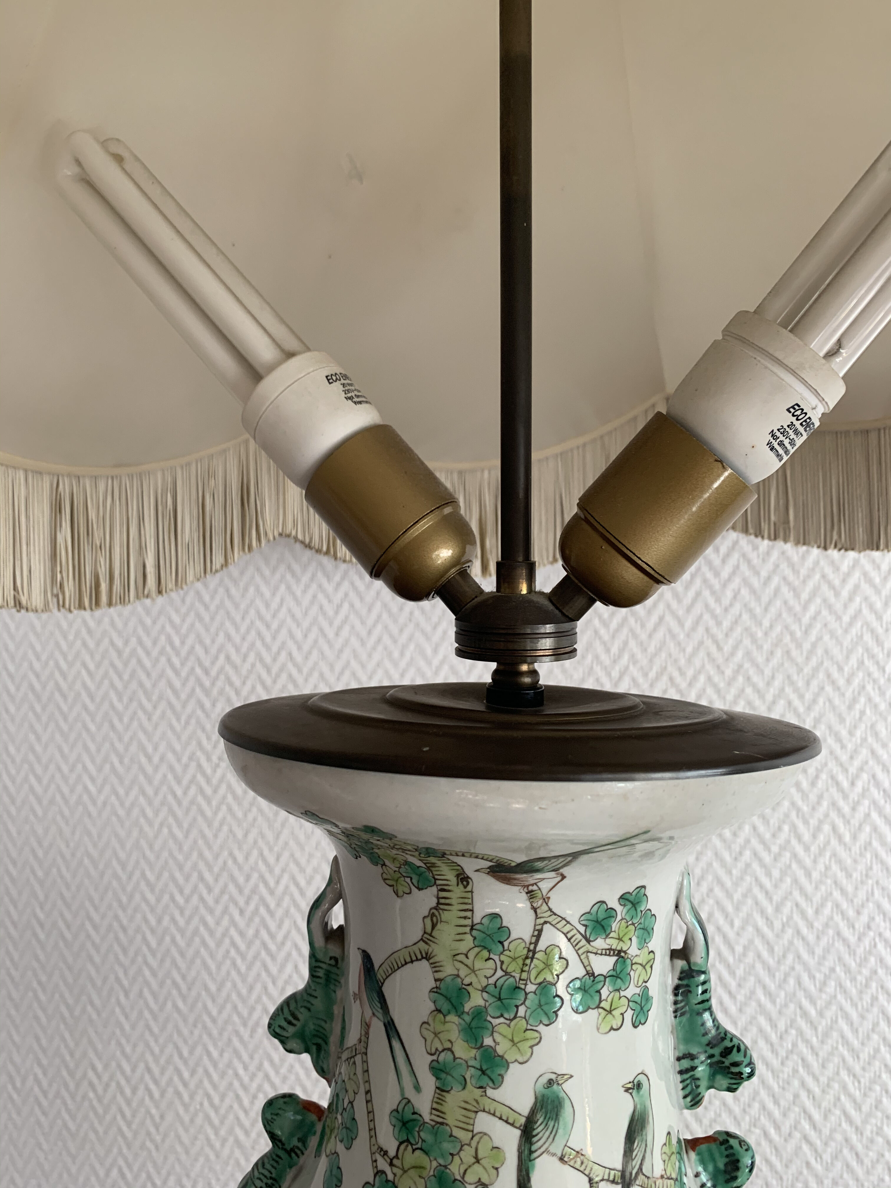 Vintage Chinese lamp