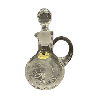 Small carafe in cut crystal