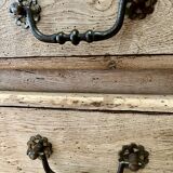 Solid oak chest of drawers