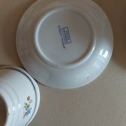 Service à café en faïence de Saint Amand décor Touraine huit tasses