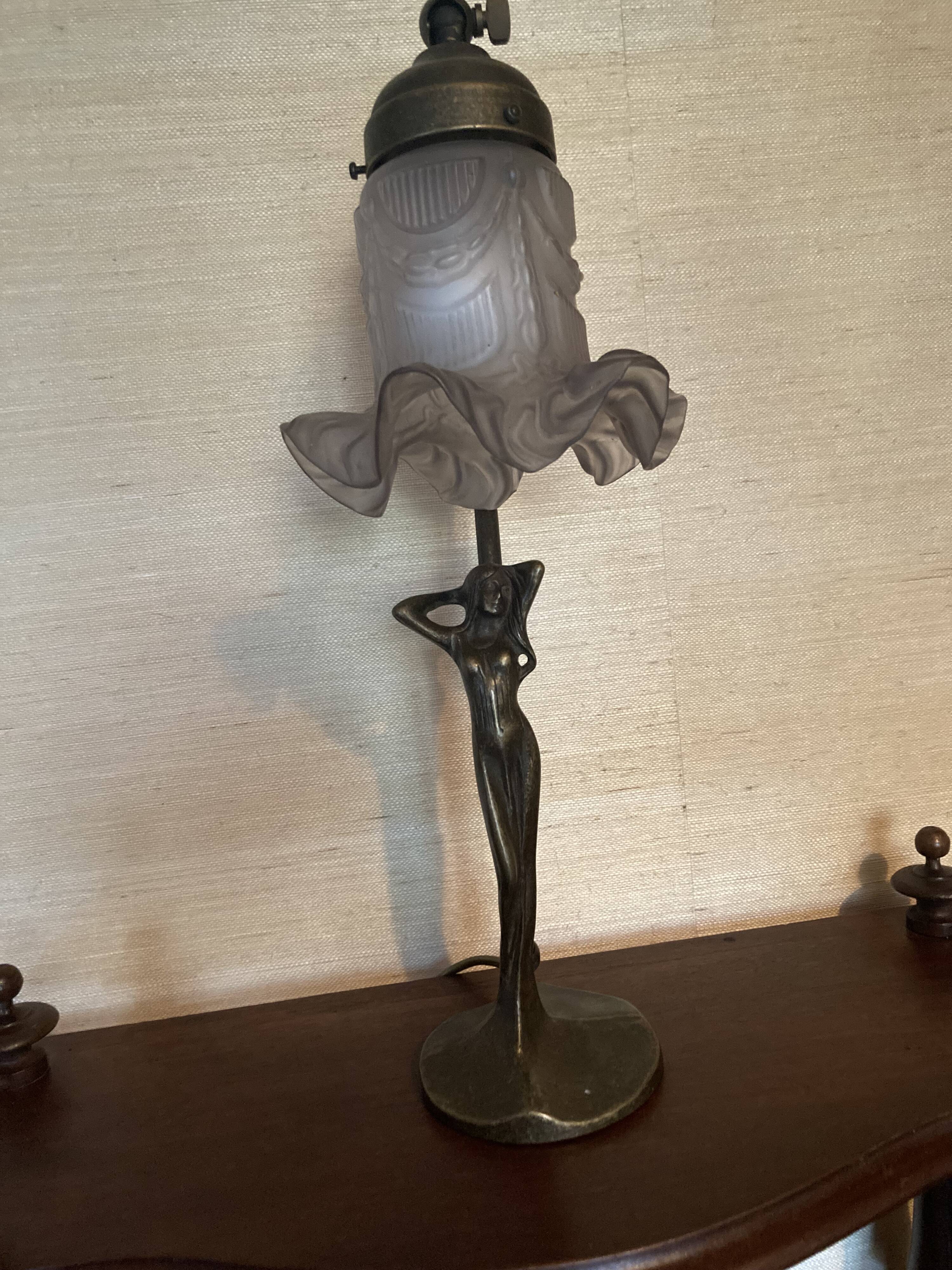 Bronze statuette lamp art deco style