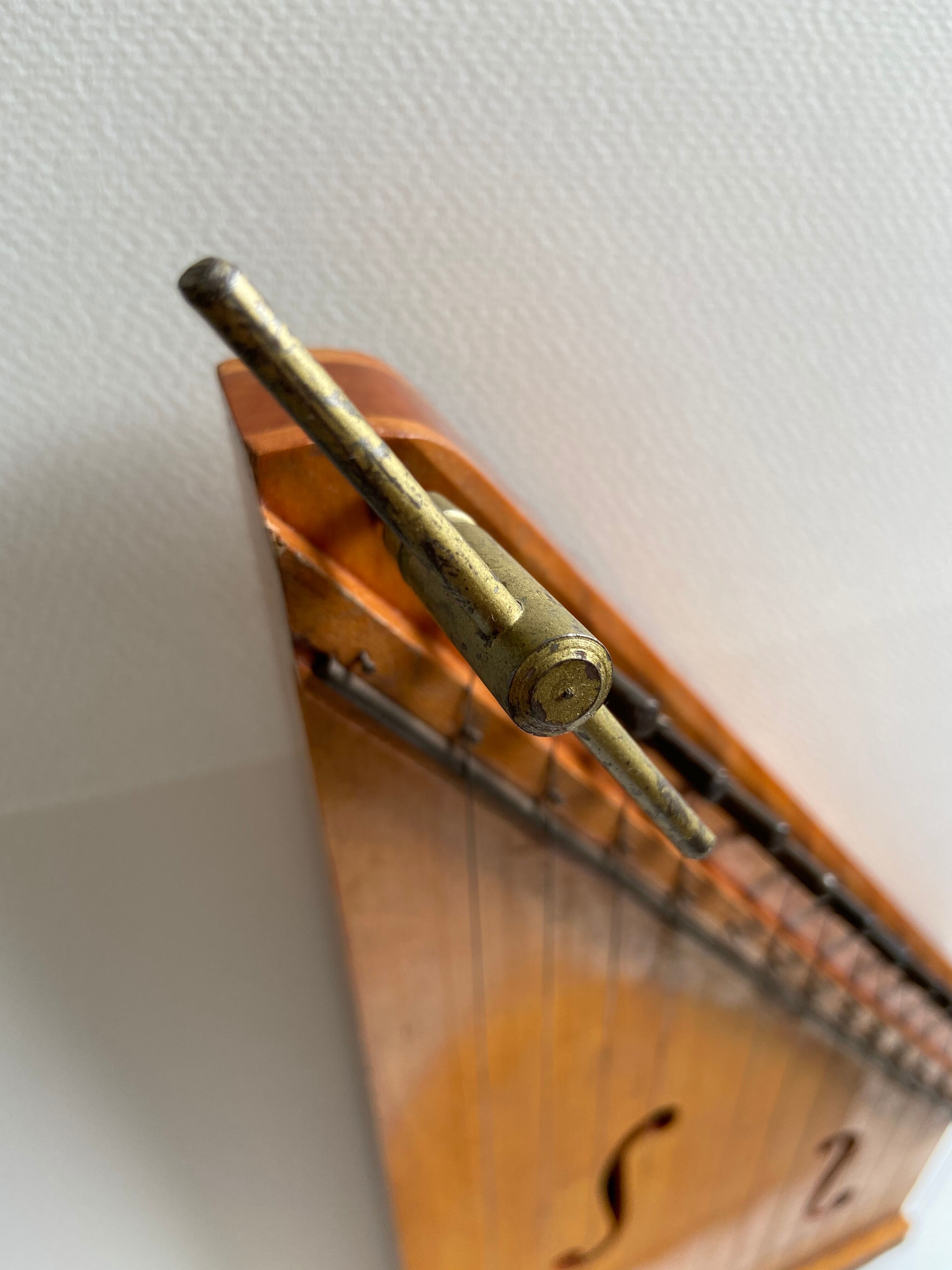Wooden zither