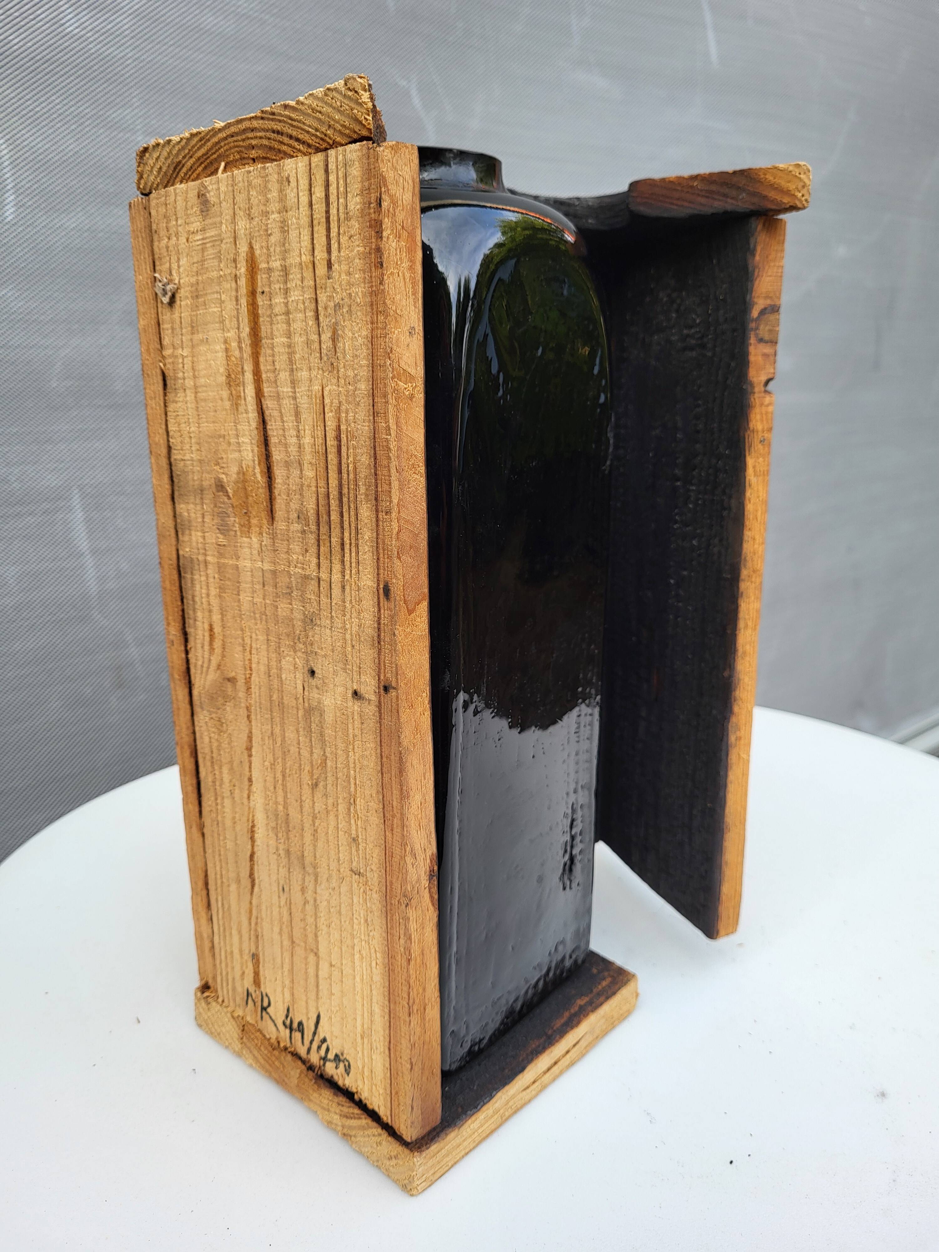 Wabi-Sabi glass vase with burnt wood mold