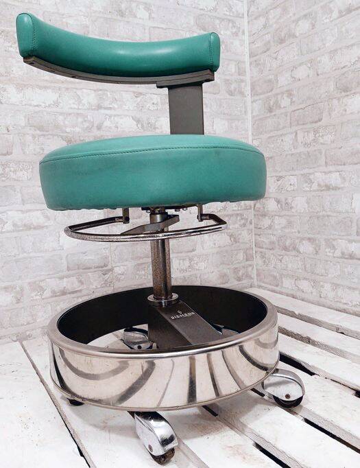 Vintage Industrial Swivel Chair • Siemens • 1975