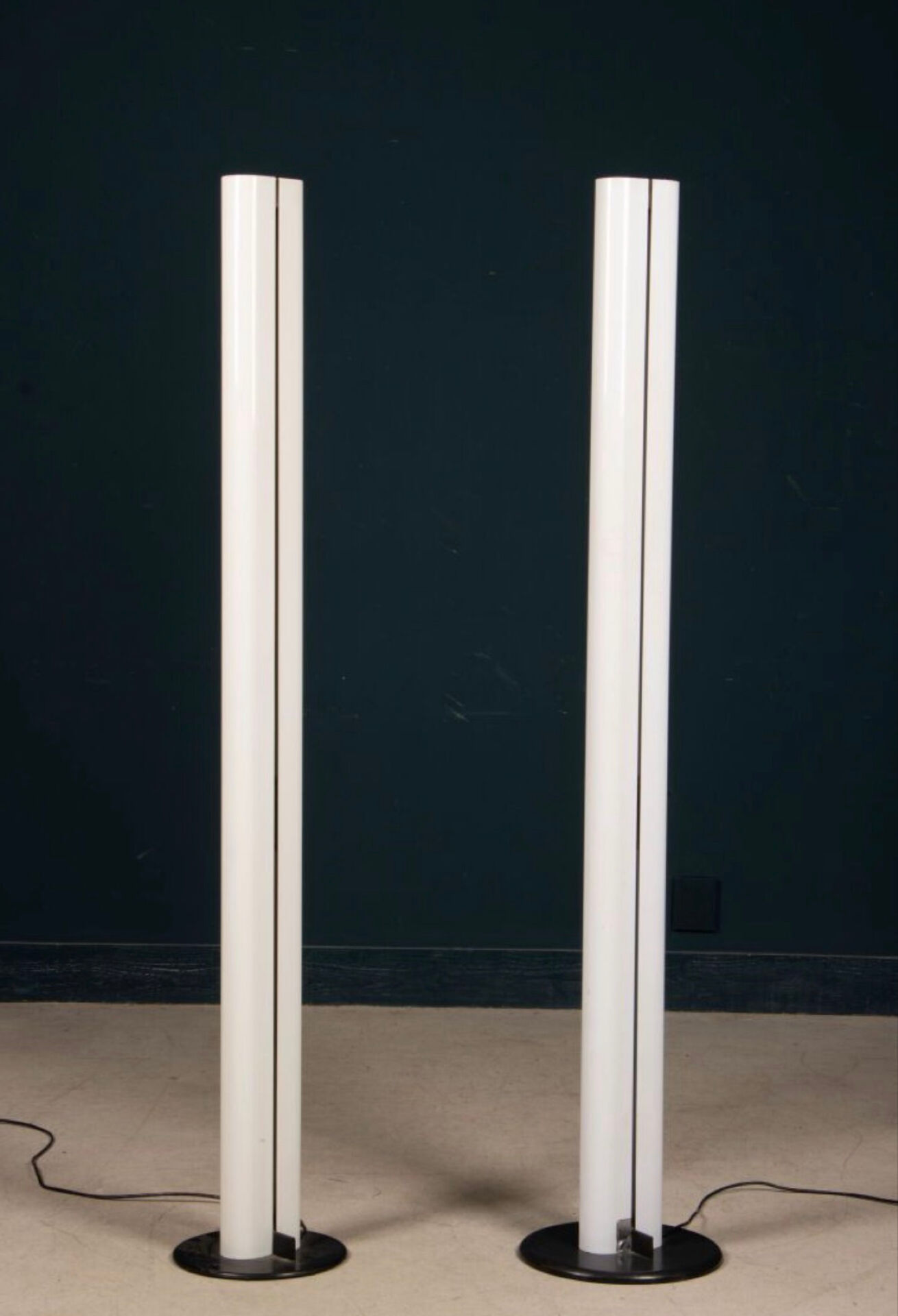 Pair of Megaron floor lamps - Artemide - Gianfranco Frattini