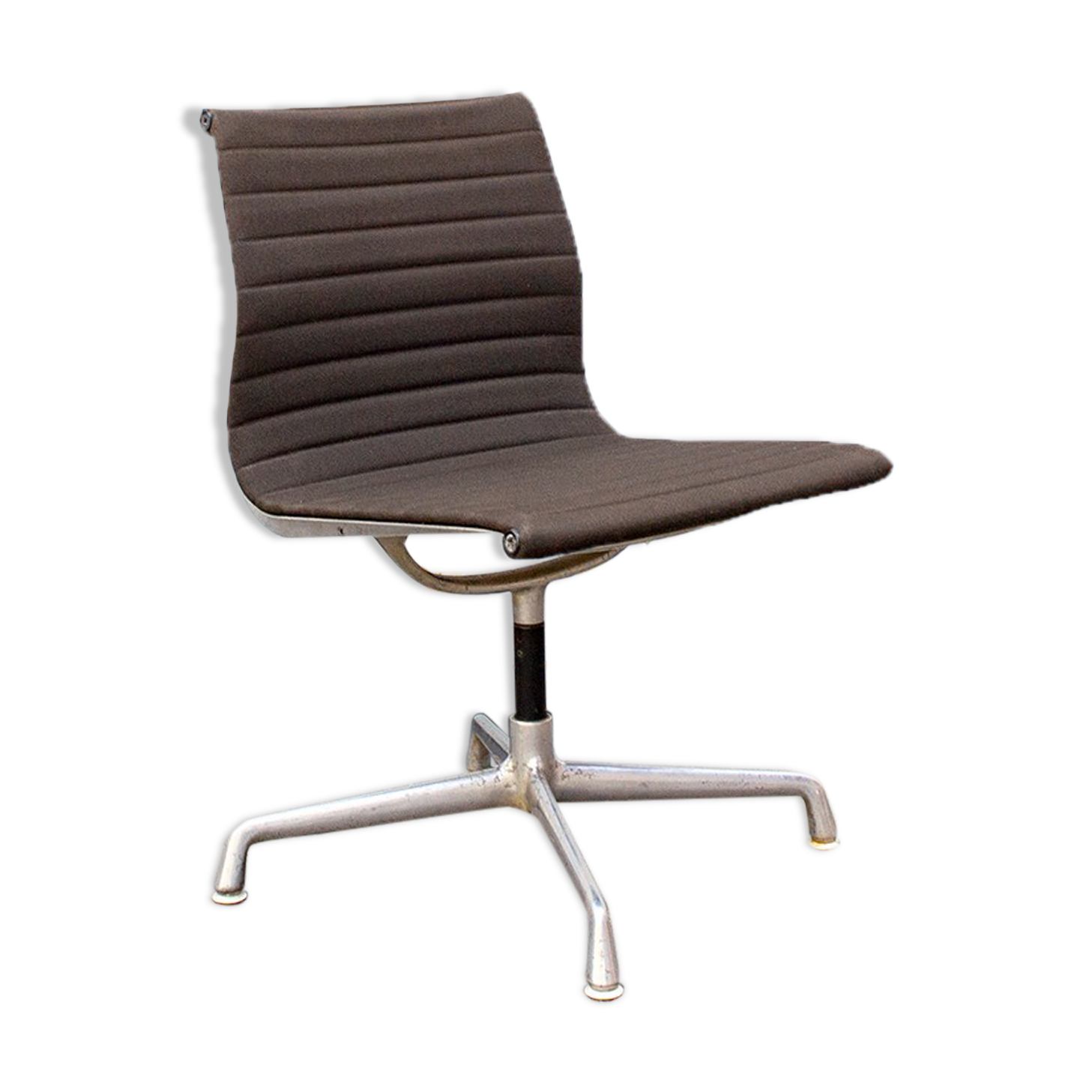 EA 108 Aluminum Chair by Charles & Ray Eames for Herman Miller, 1970