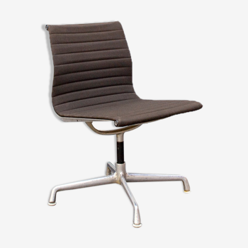 EA 108 Aluminum Chair by Charles & Ray Eames for Herman Miller, 1970