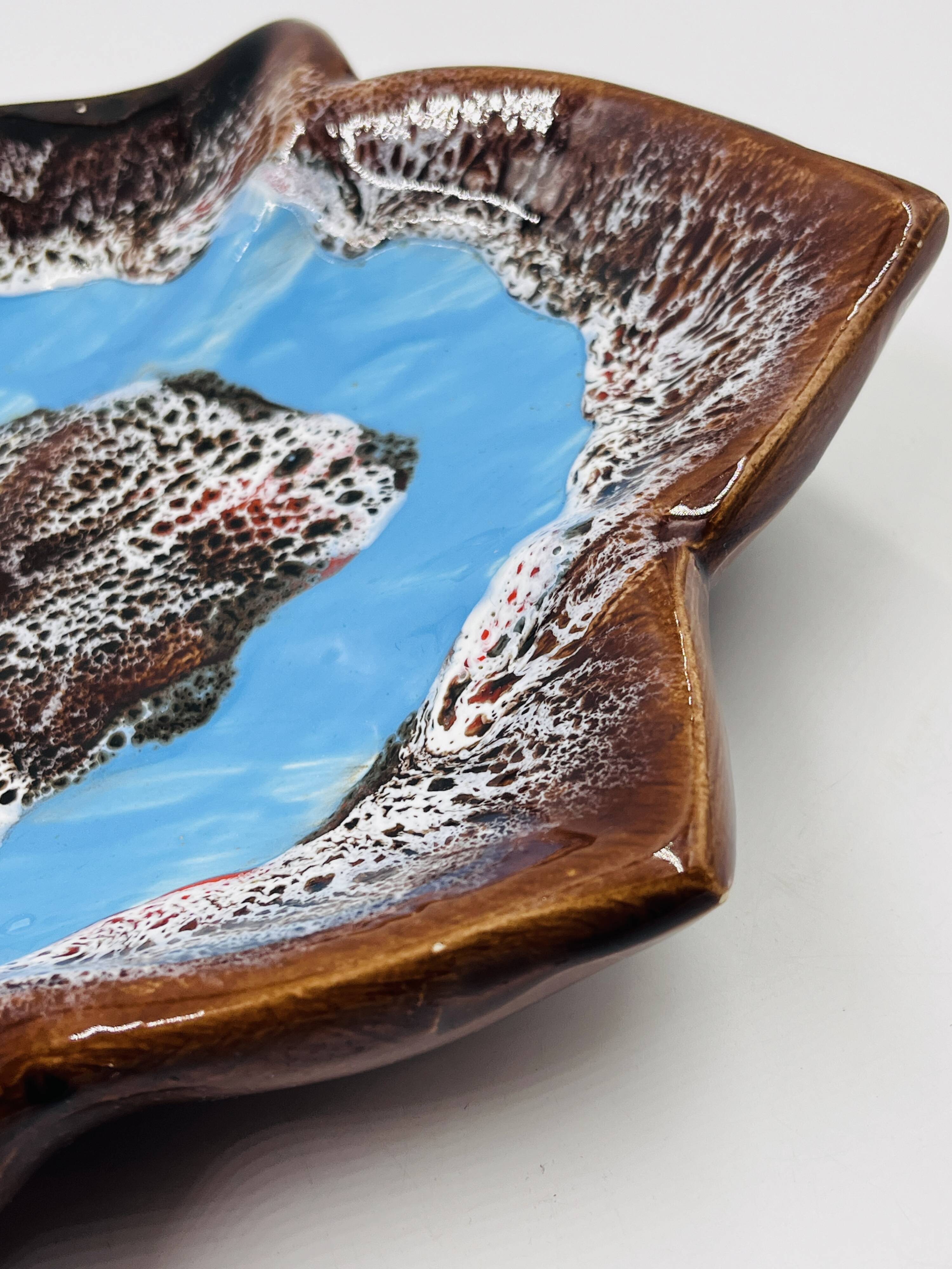 Plat Feuille bleu Vallauris