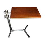 Side table of reading English