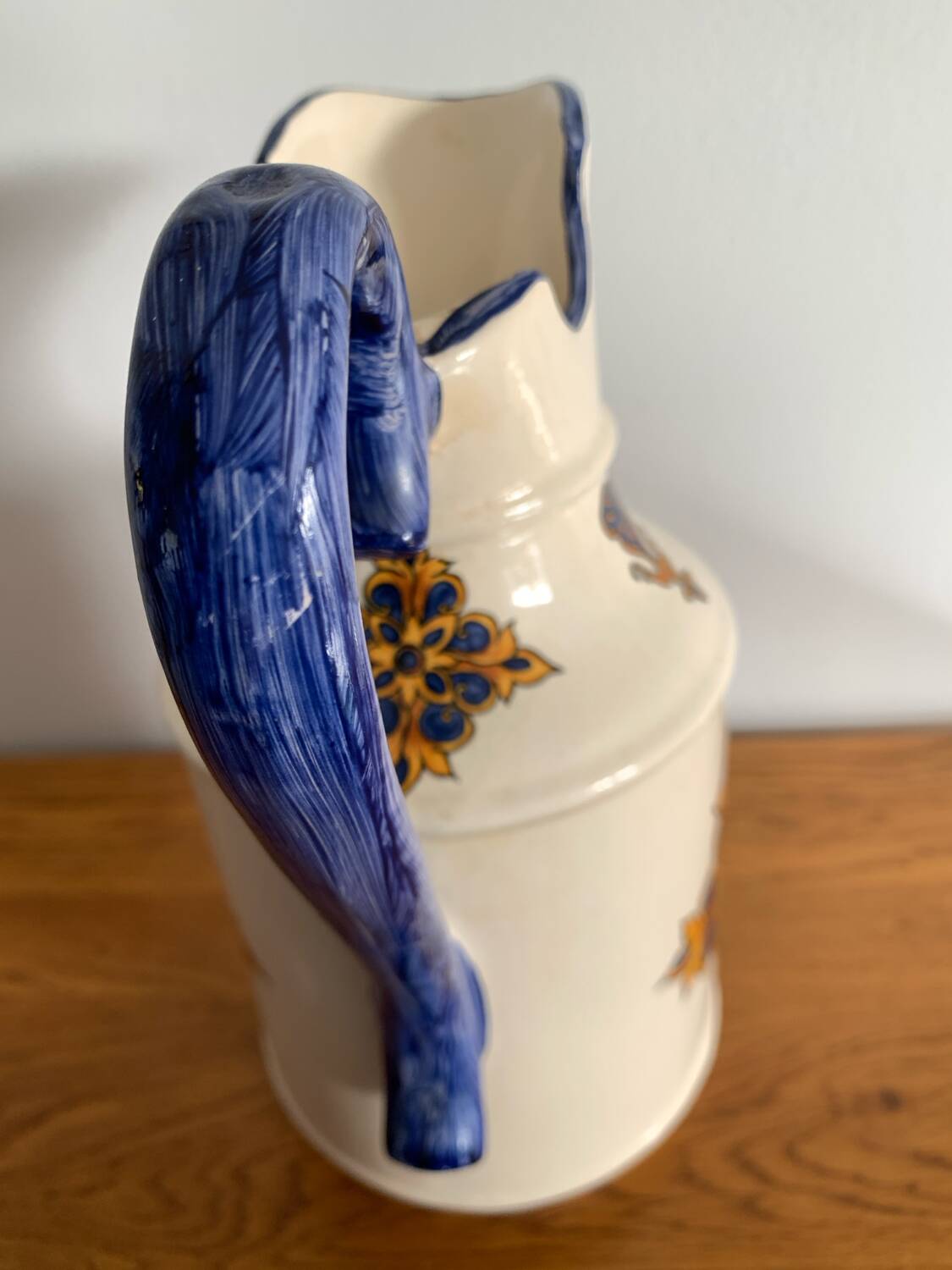 Old pitcher in earthenware G. Brachet – Limcolor – Terrasson – yellow decor