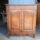 Louis XV sideboard from the 18th century in walnut