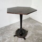 1900 lion paw pedestal table