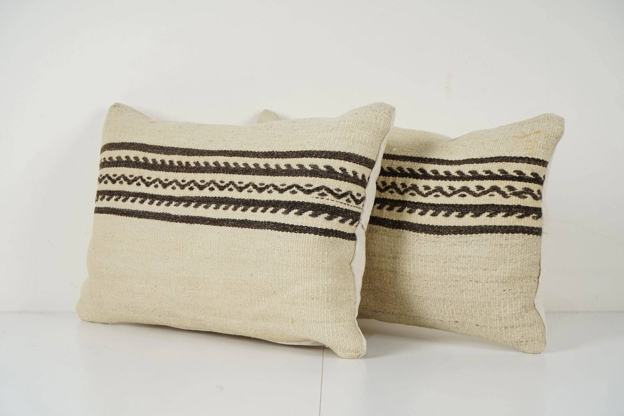 Set of 2 vintage kilim cushion covers 30x51 cm