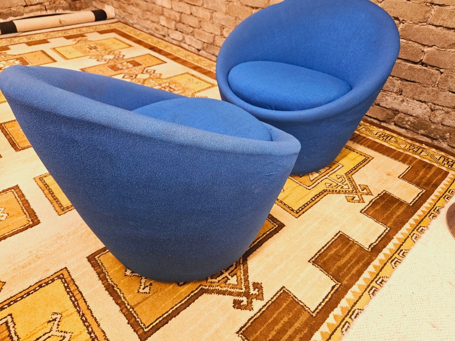 Pair of vintage 70s armchairs