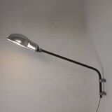 Industrial street lamp with aluminum shade