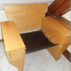 Fauteuil 1980 en bois et cuir piqûre sellier