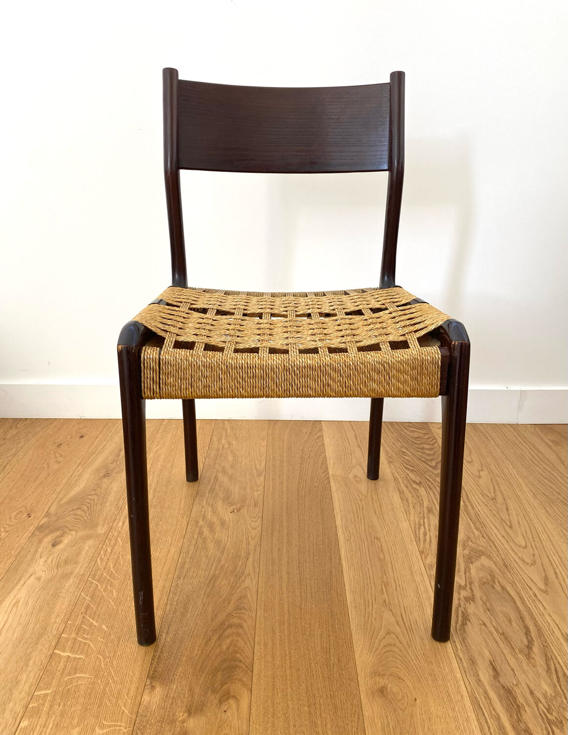 Vintage chair model Havana Gessef