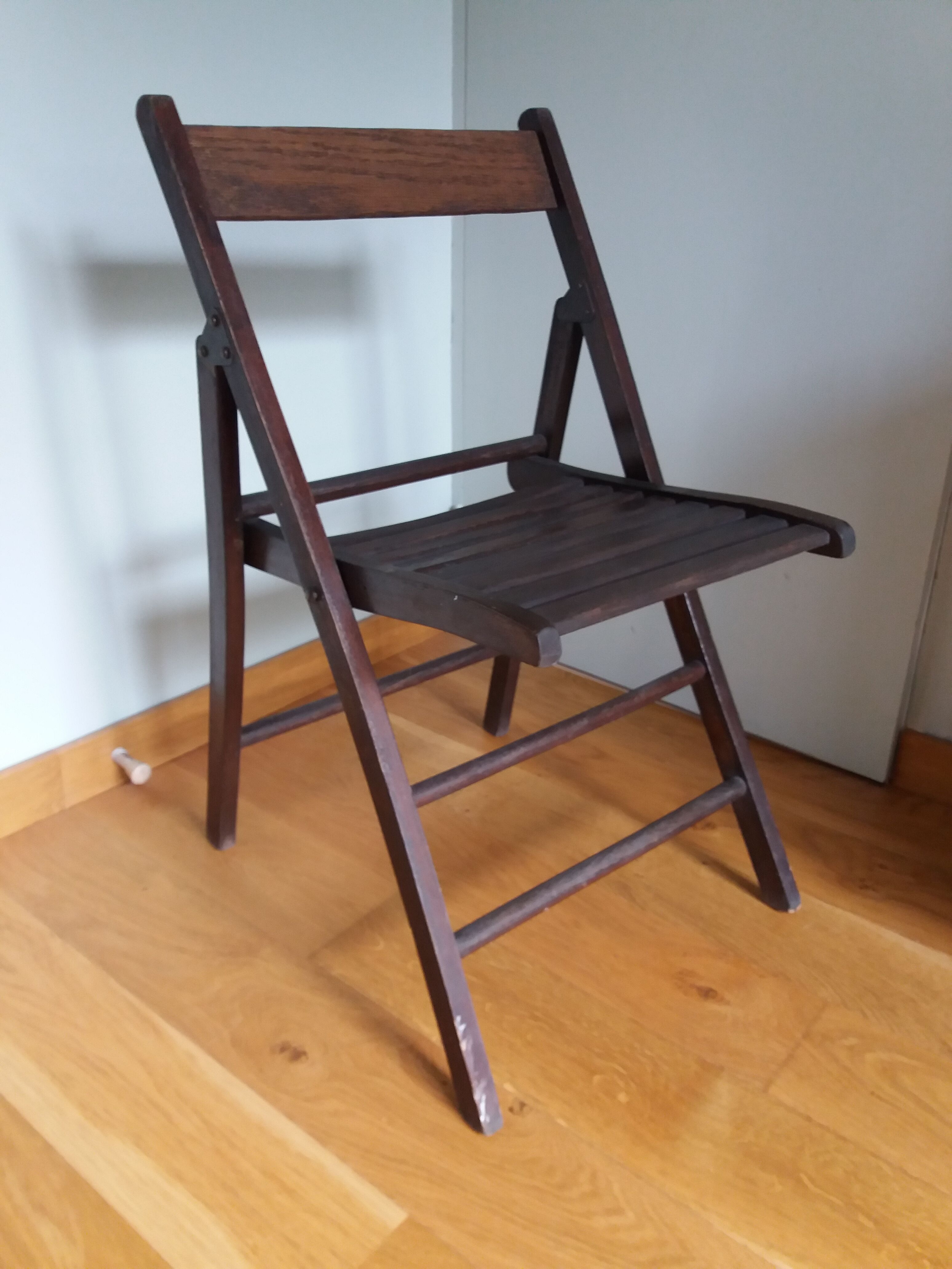 Chaise pliante en bois