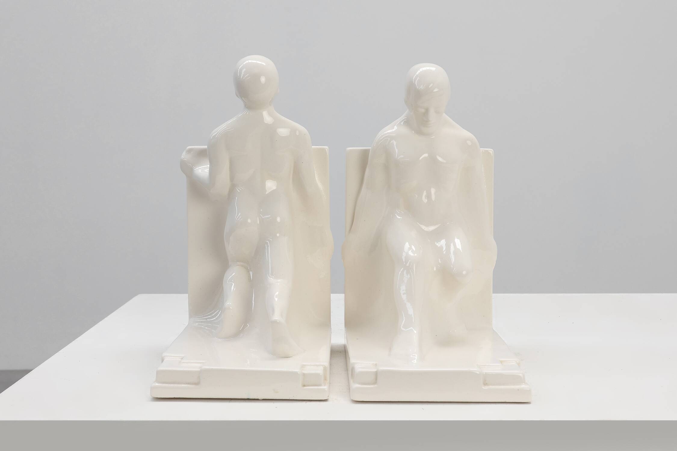 Pair Ceramic bookends by Godofridus Boonekamp for Plateelbakkerij Schoonhov