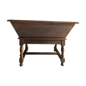 Meuble pétrin en bois