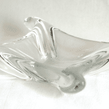 Empty crystal pocket
