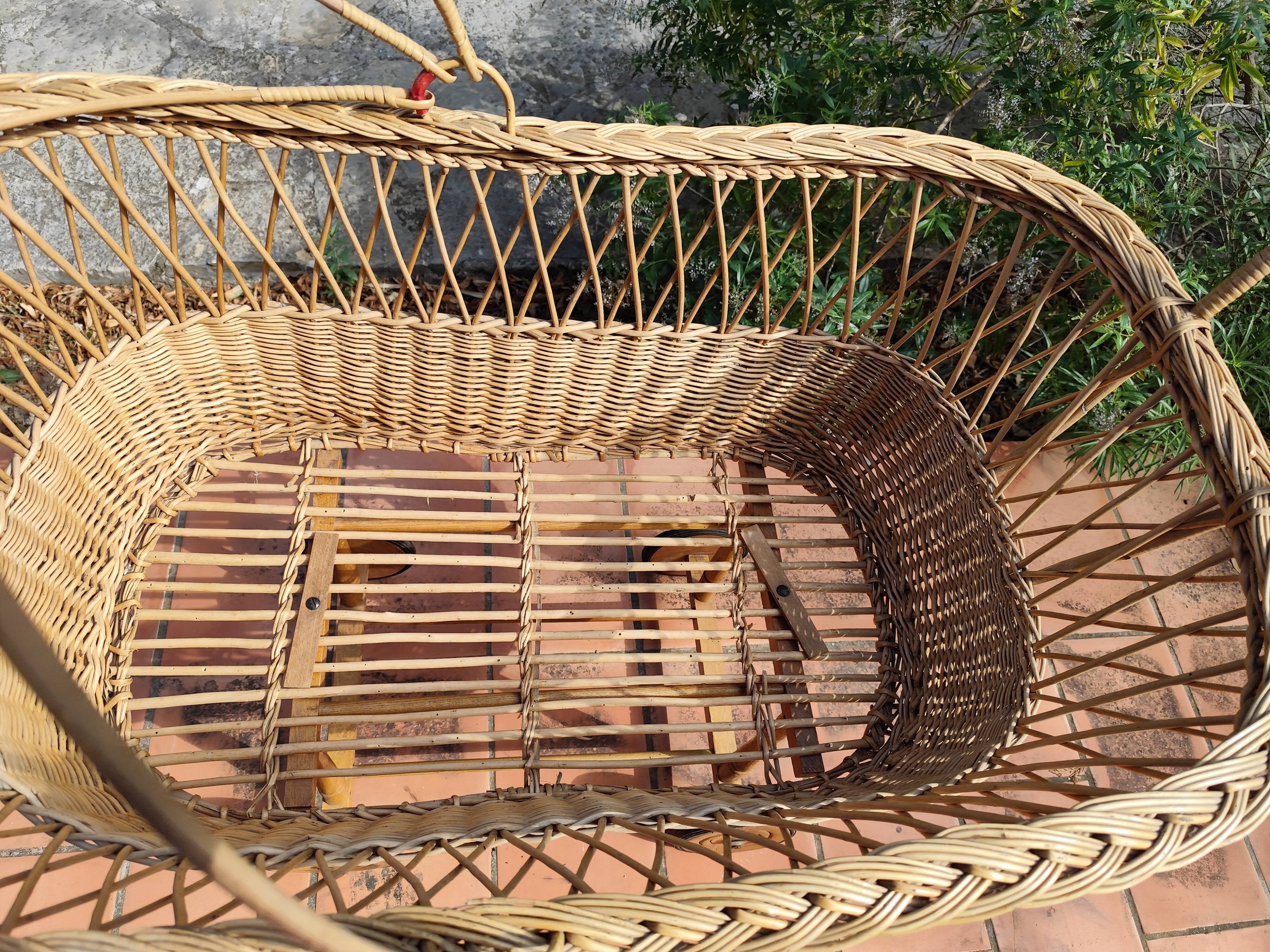 Vintage rattan Alsatian doll cradle bassinet