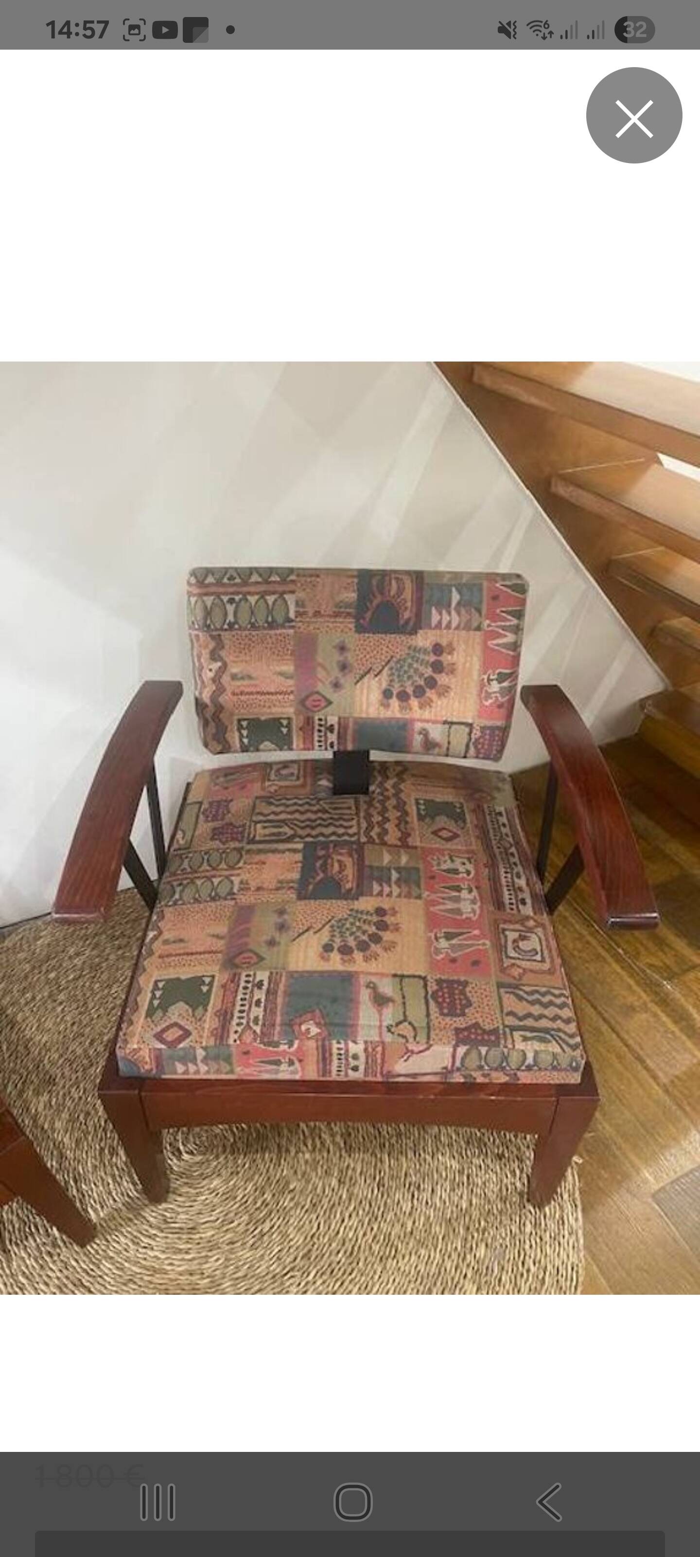 Paire de fauteuils des années 80.