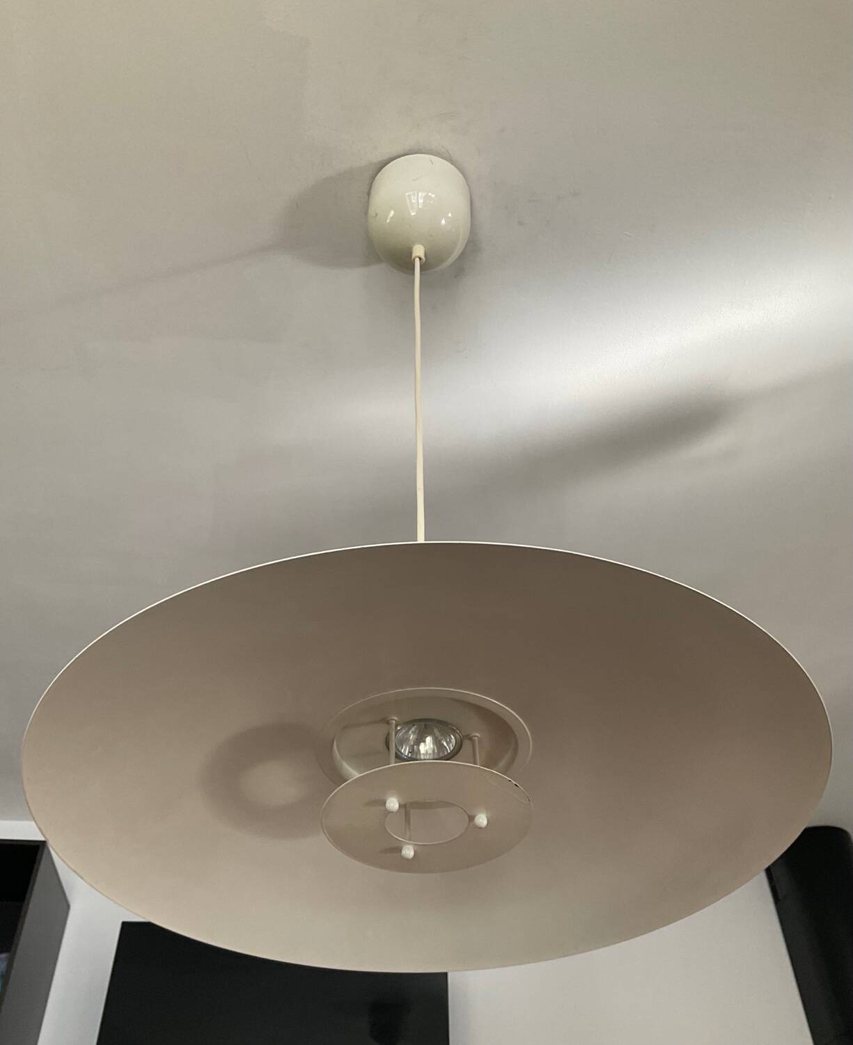 Happy Light Holland saucer pendant light from the 80s