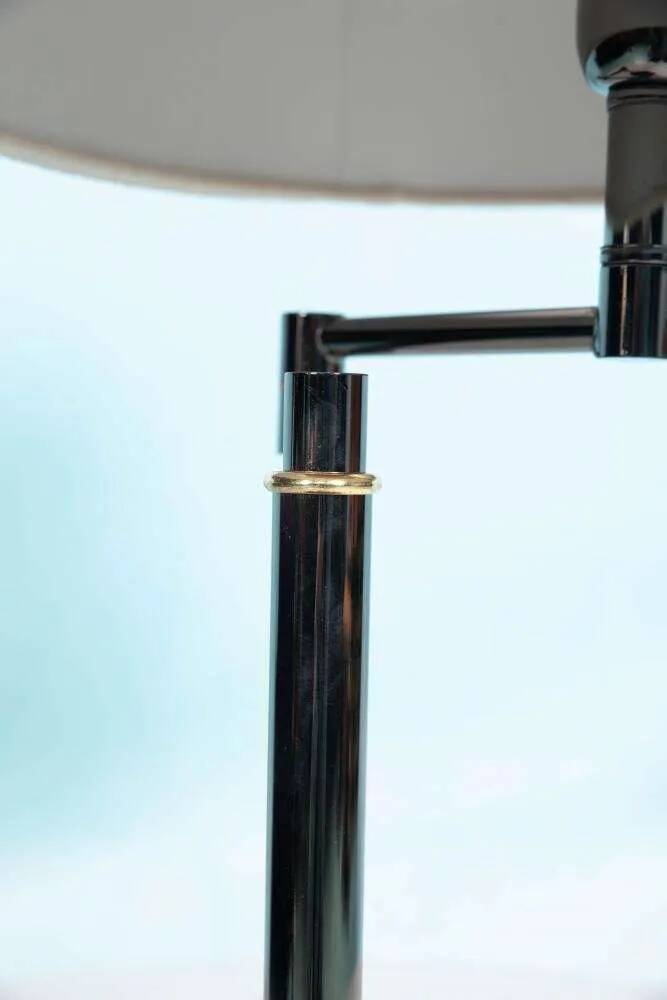 Vintage 70s lamp, Memphis design desk lamp with a ball joint.