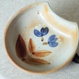 2 marsh stoneware bowls