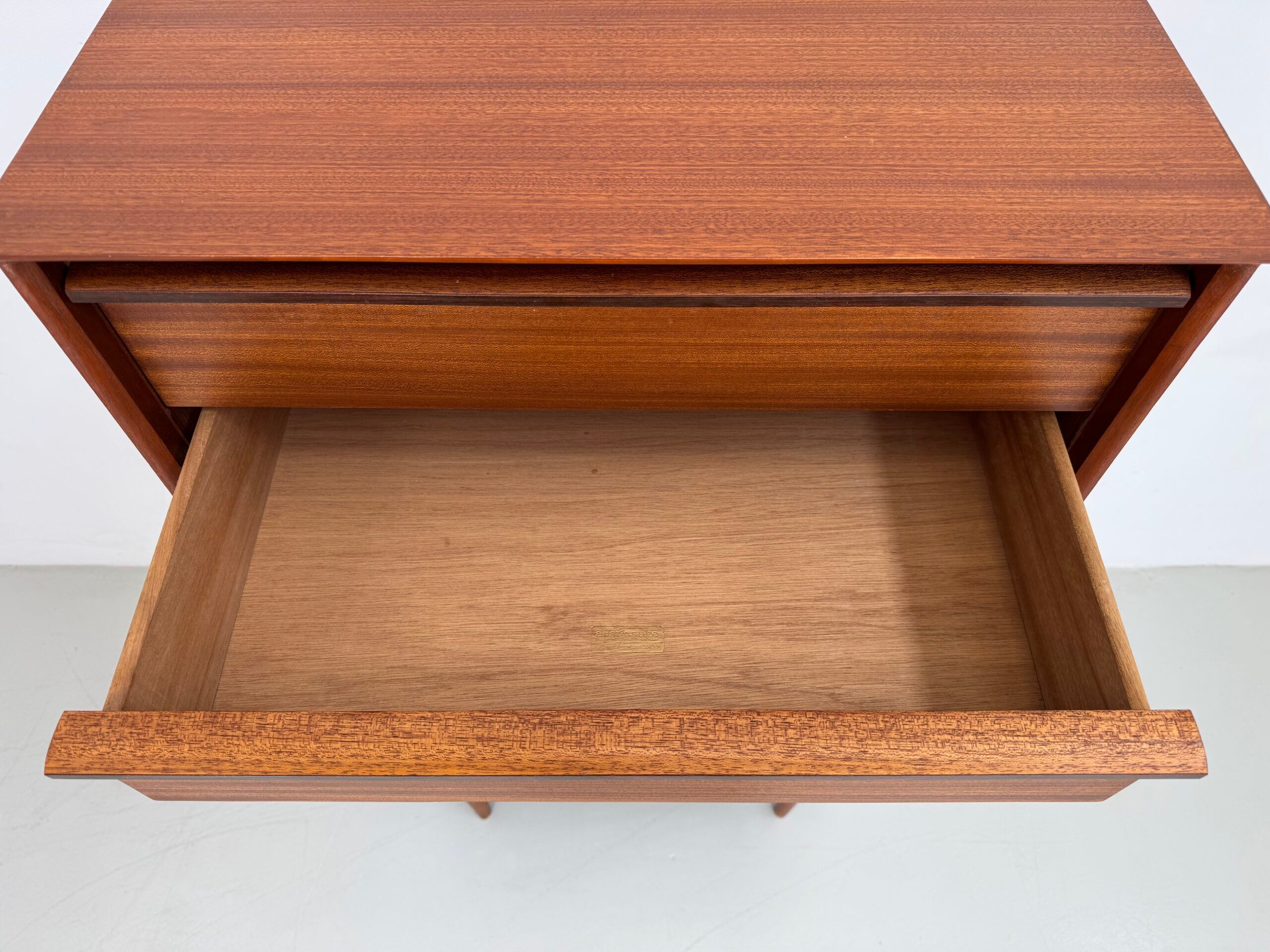 Commode vintage Austinsuite.
