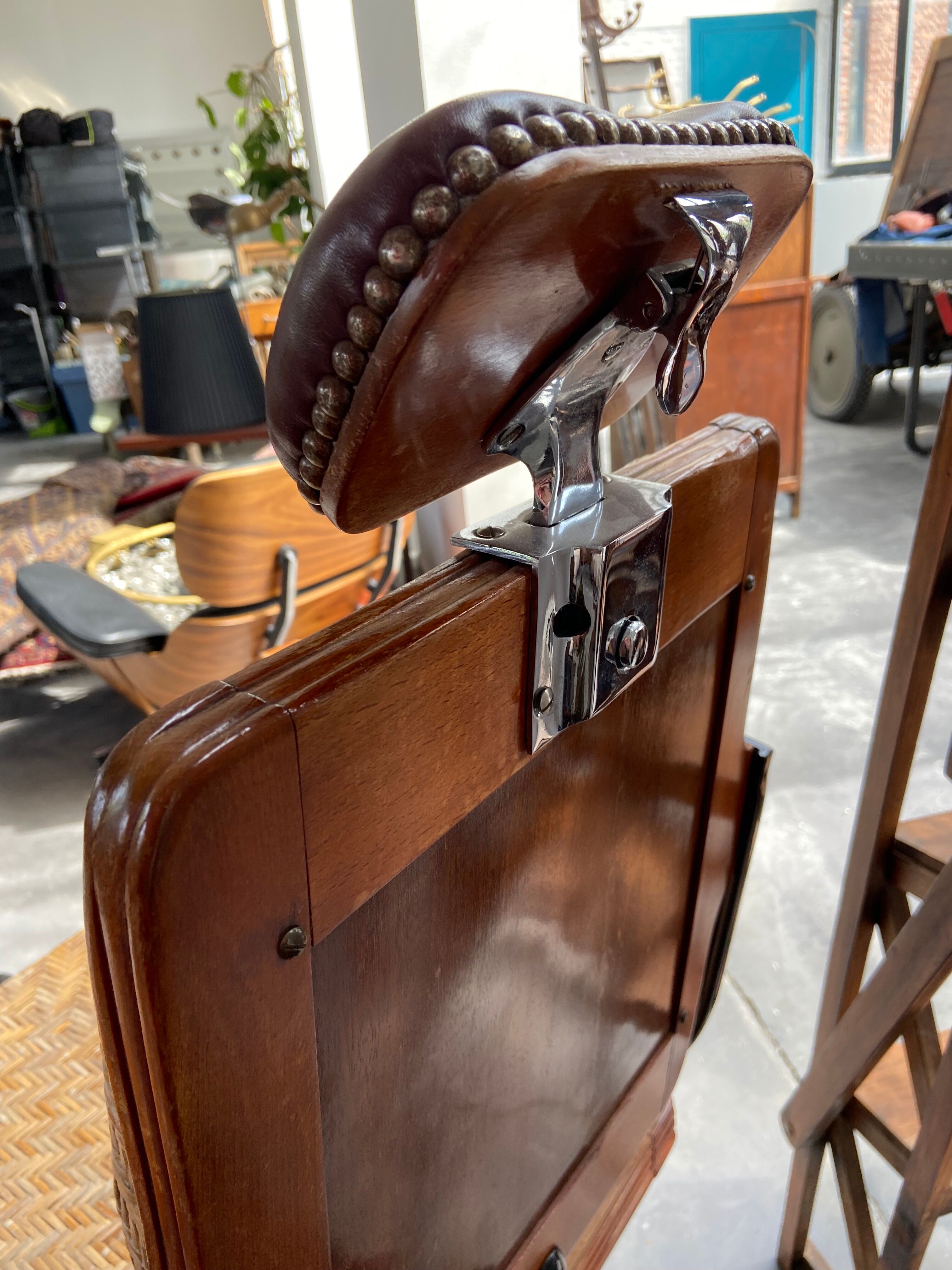 Siège de coiffeur anglais triumph