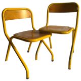 2 Vintage School Chairs 🪑